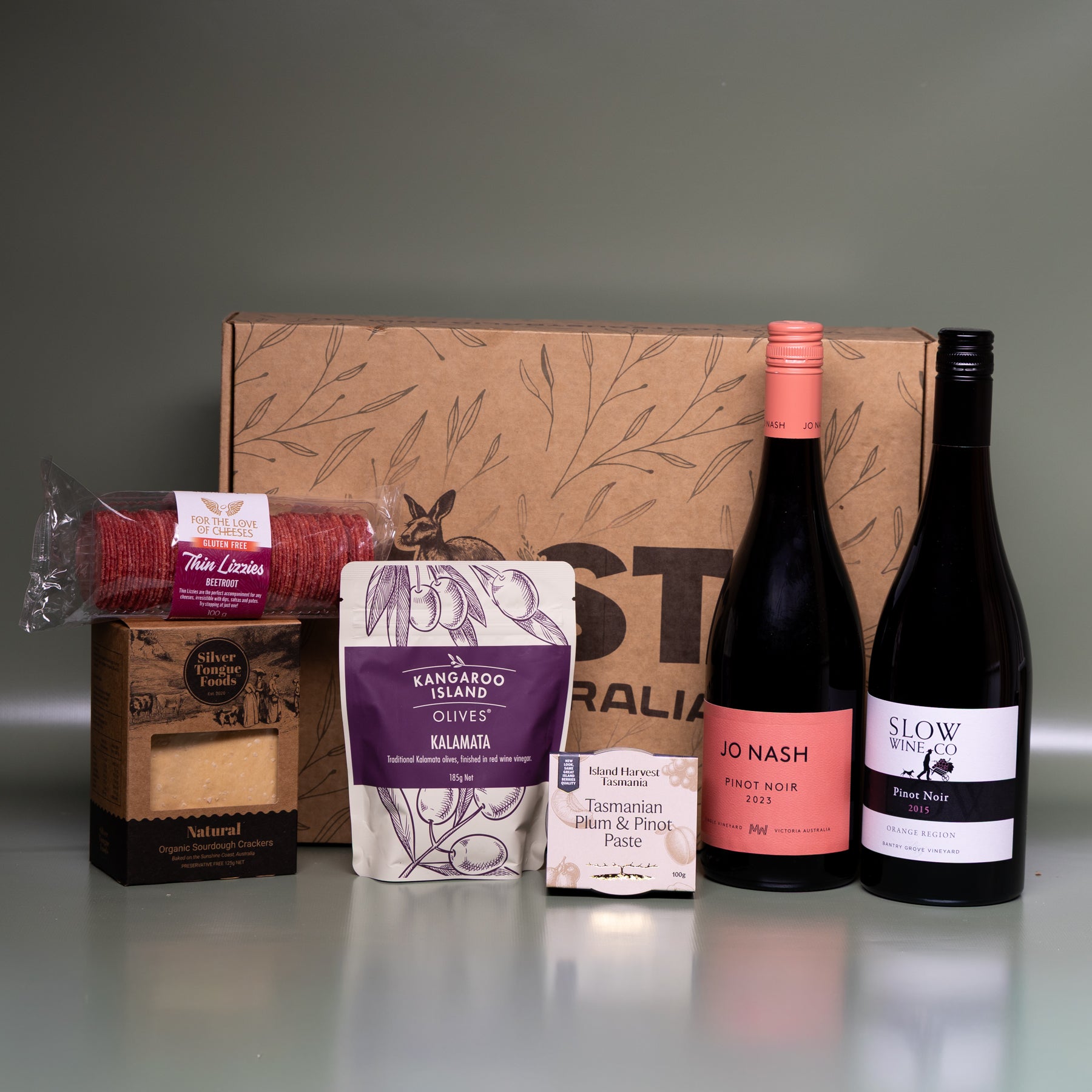 Pinot Noir Lover Hamper